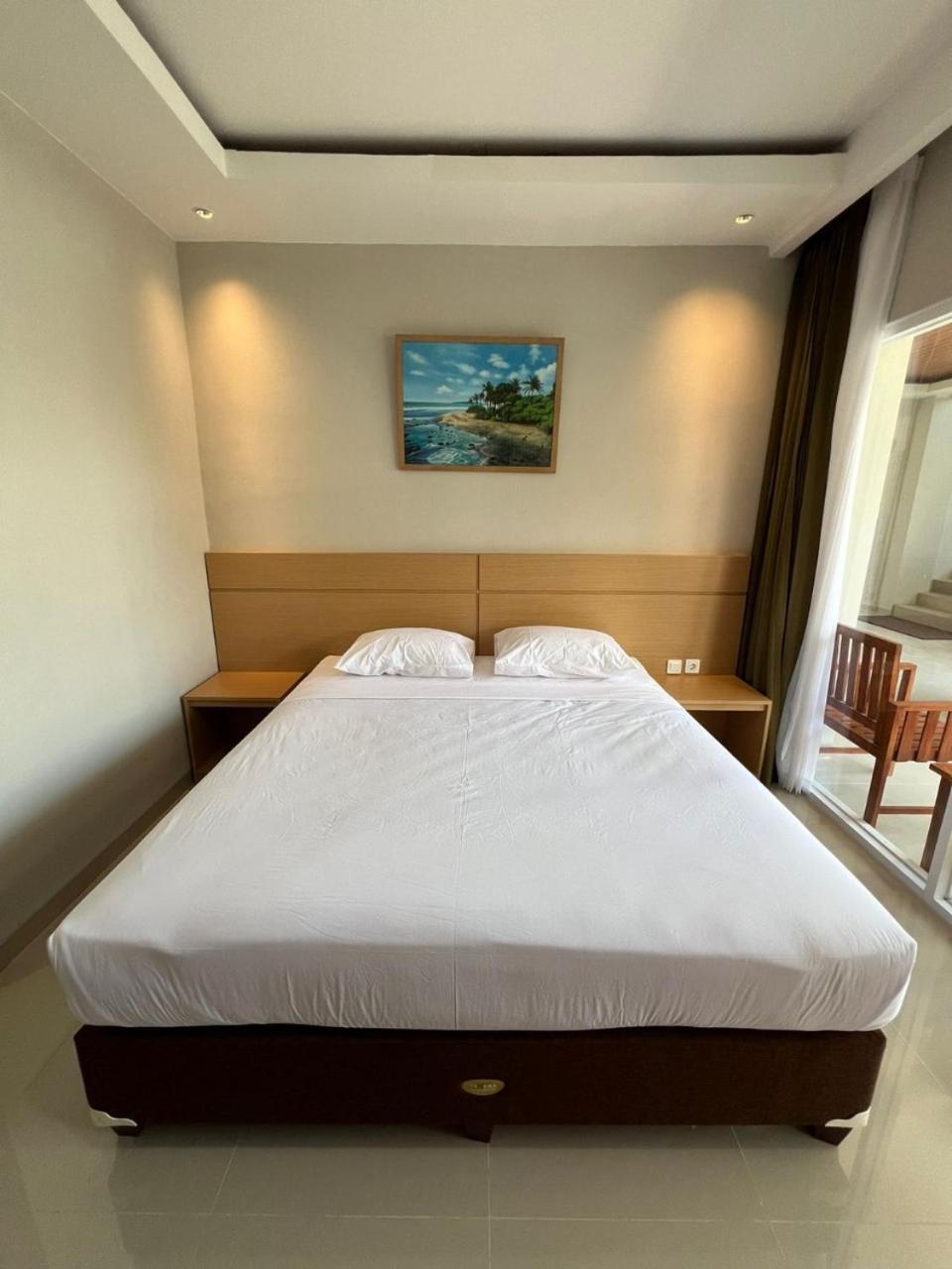 Hotel Century Pangandaran Exterior foto